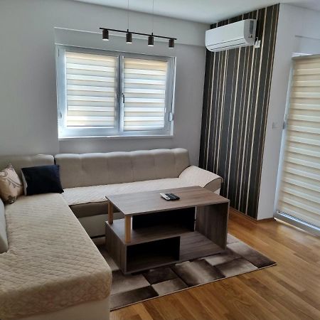 Apartman Court Приедор Екстериор снимка