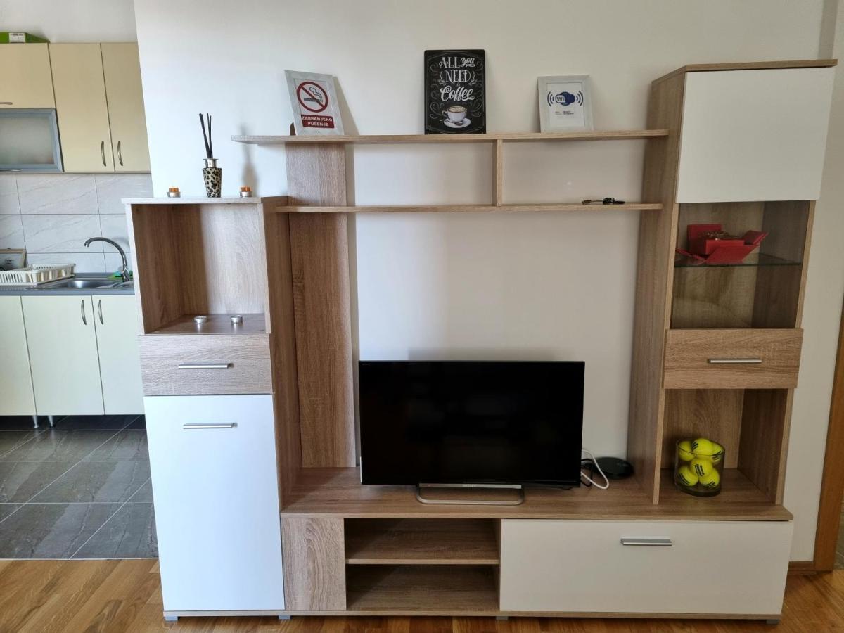 Apartman Court Приедор Екстериор снимка