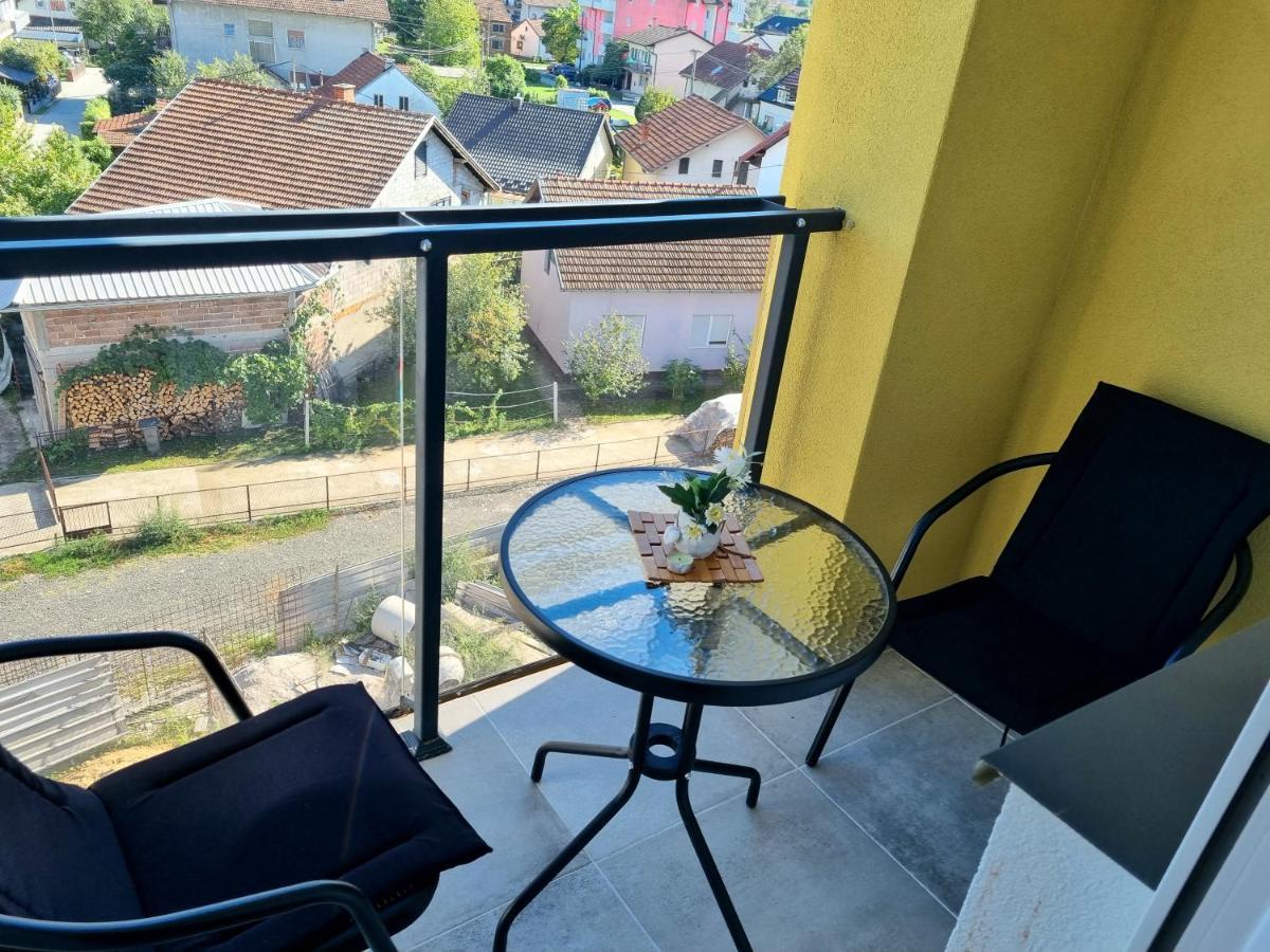 Apartman Court Приедор Екстериор снимка