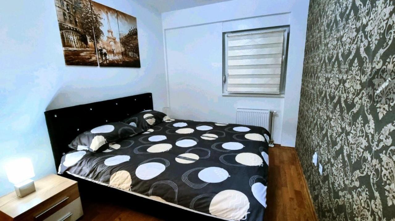 Apartman Court Приедор Екстериор снимка